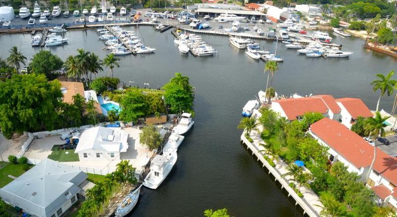 מיאמי Riviera Luxury Living At River Oaks Marina And Tower מראה חיצוני תמונה